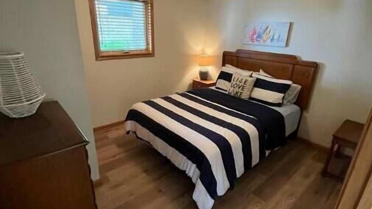 Photo of Bedroom in Glenwood