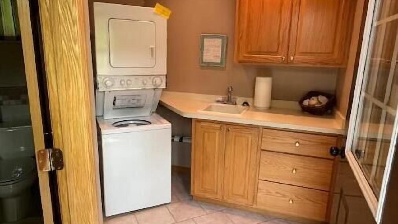 Photo of Bathroom in Glenwood