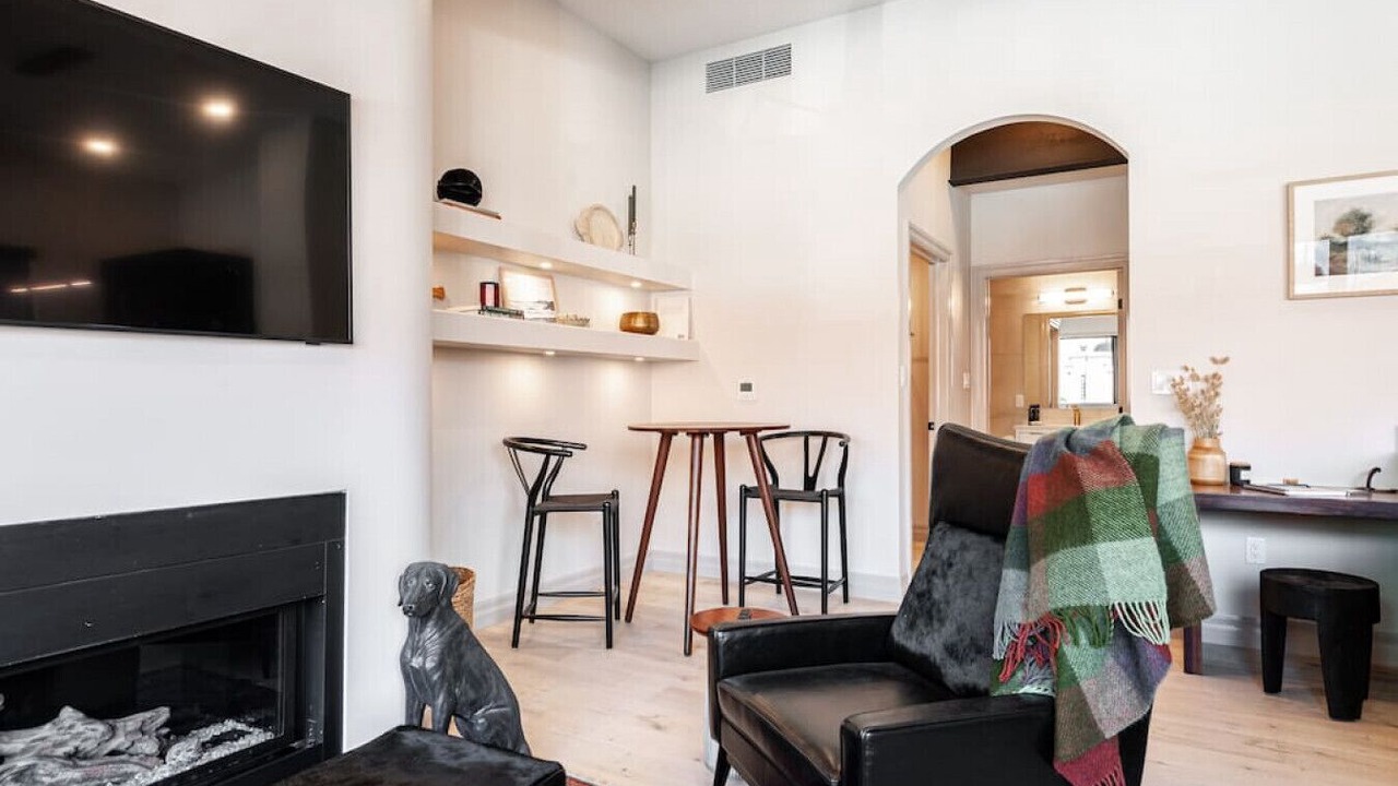Photo of Livingroom in Stratford