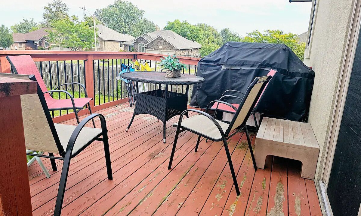 Photo of Outdoor in Lakeshore