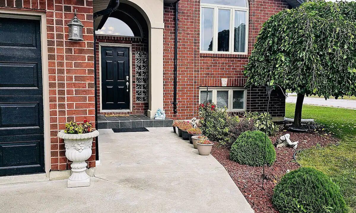 Photo of Outdoor in Lakeshore