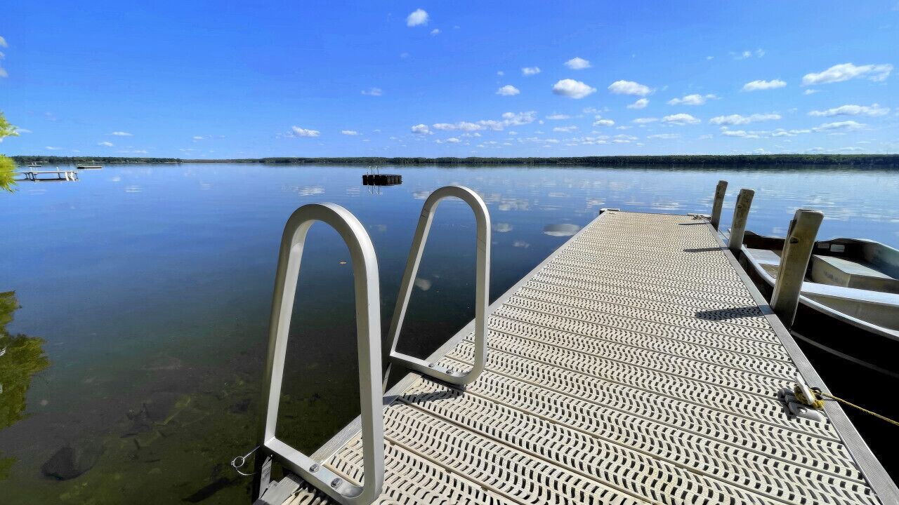 Photo of Bedroom in Head Lake