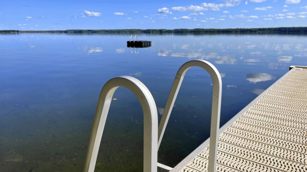 Photo of Outdoor in Head Lake