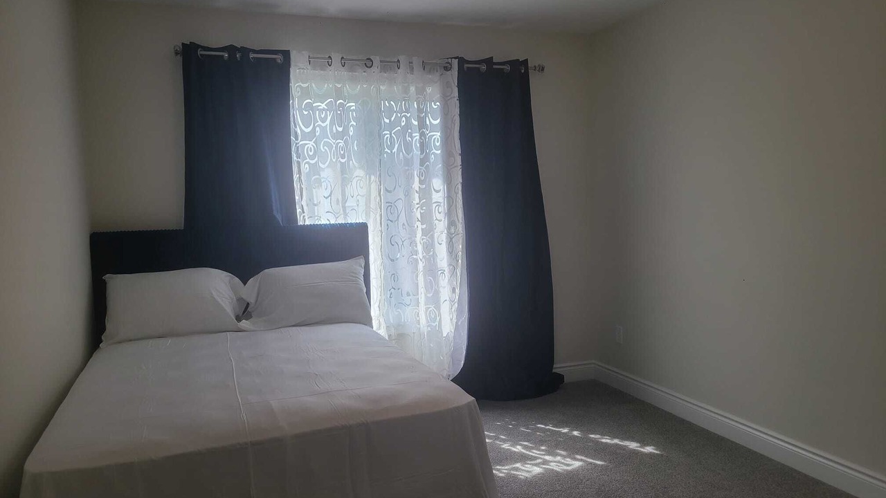 Photo of Bedroom in Cobourg