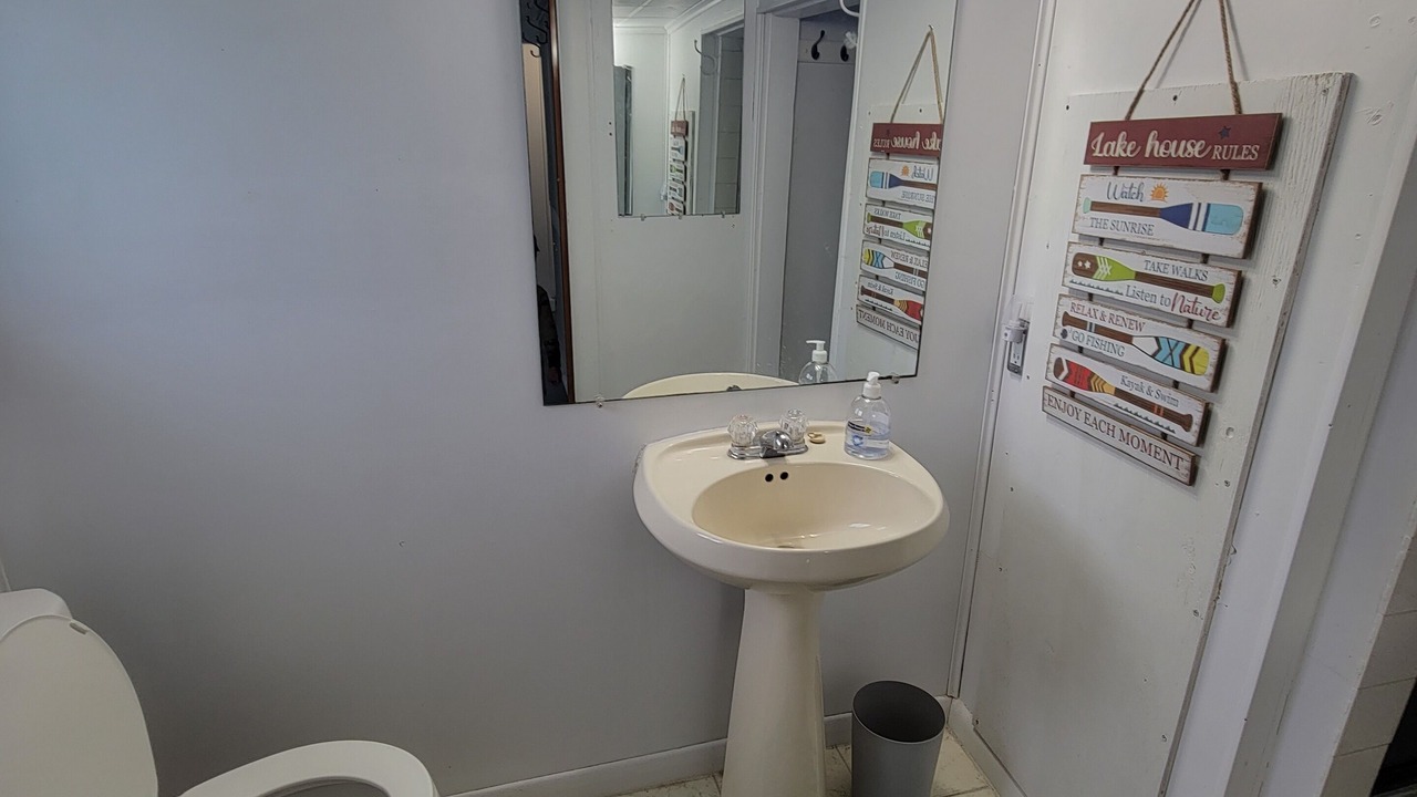 Photo of Bathroom in Port Stanley