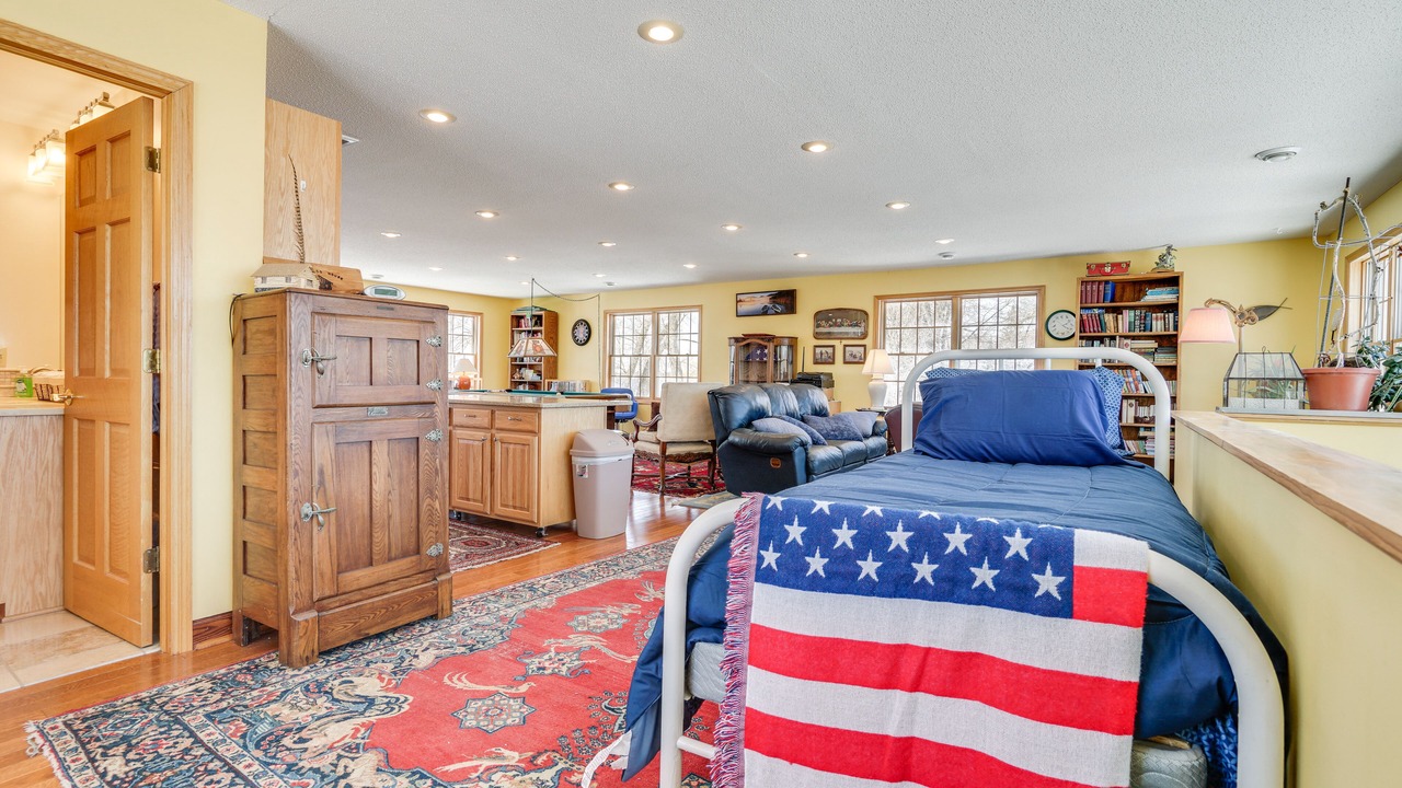 Photo of Bedroom in Forest Lake