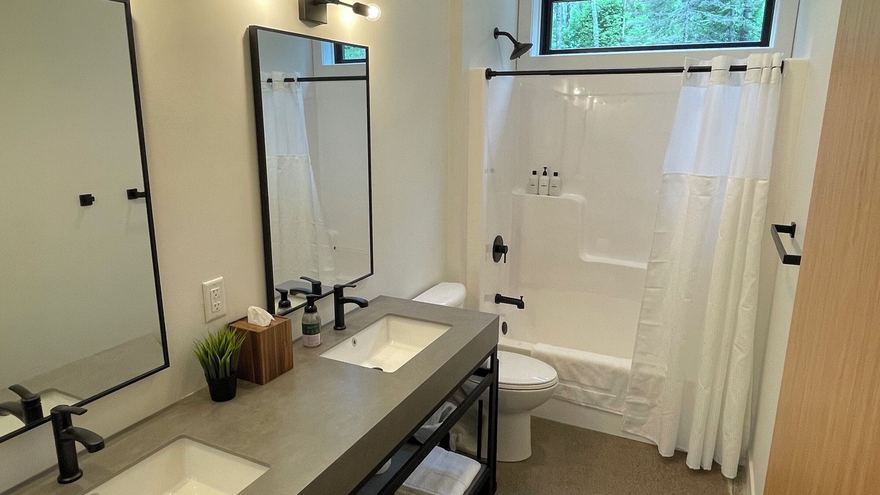 Photo of Bathroom in Two Harbors