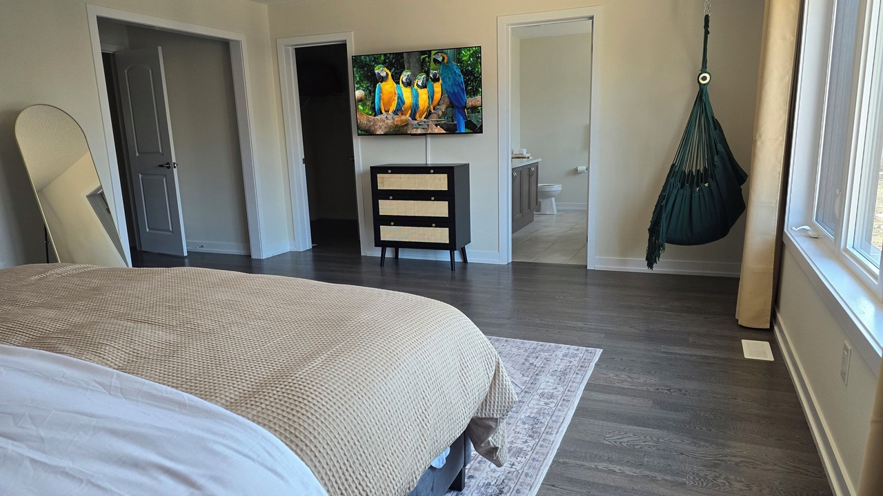 Photo of Bedroom in Thorold