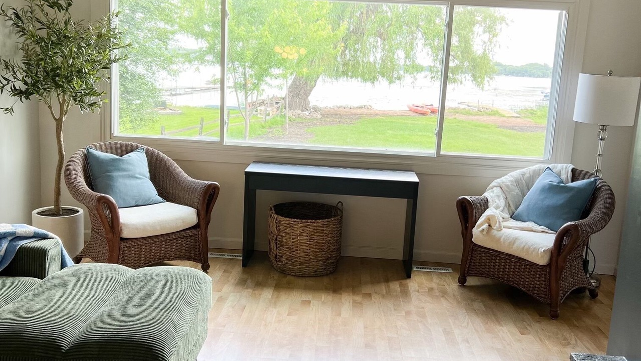 Photo of Livingroom in Forest Lake