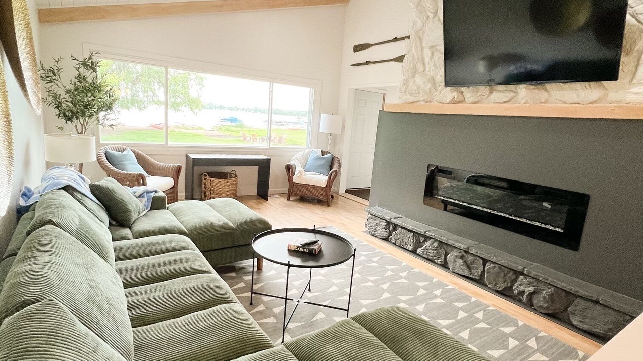 Photo of Livingroom in Forest Lake
