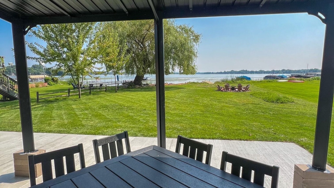 Photo of Outdoor in Forest Lake