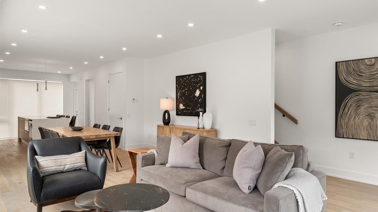 Photo of Livingroom in Gravenhurst