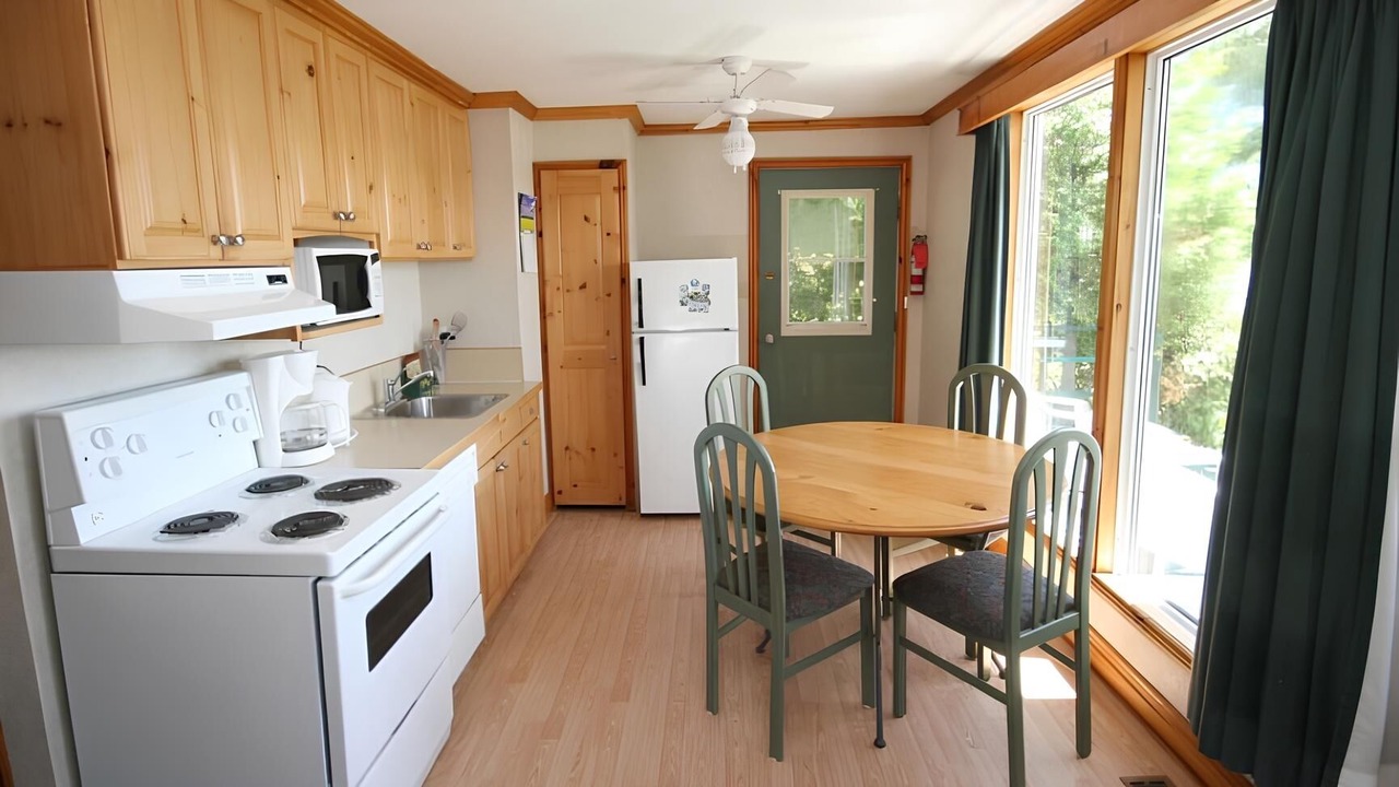 Photo of Kitchen in Otonabee-South Monaghan