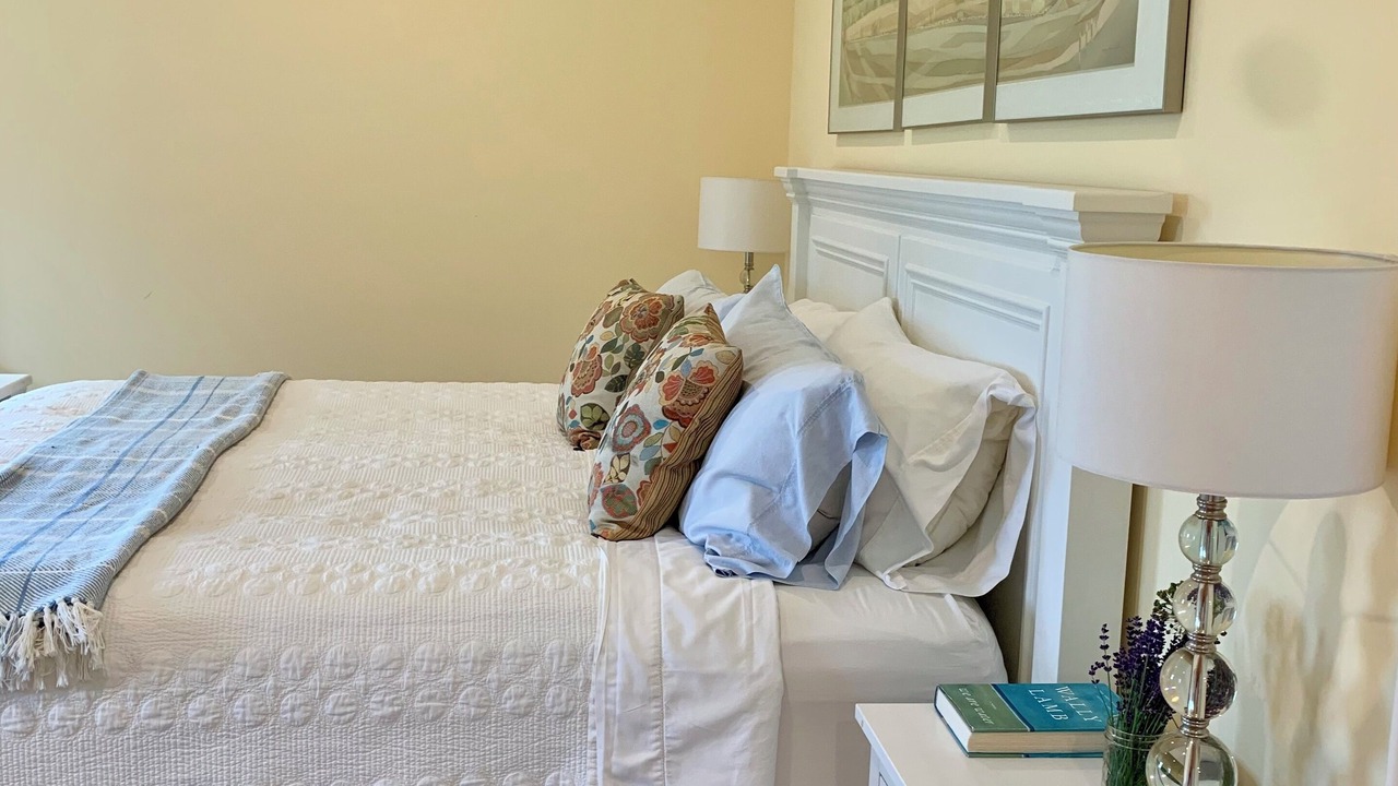 Photo of Bedroom in Roseneath