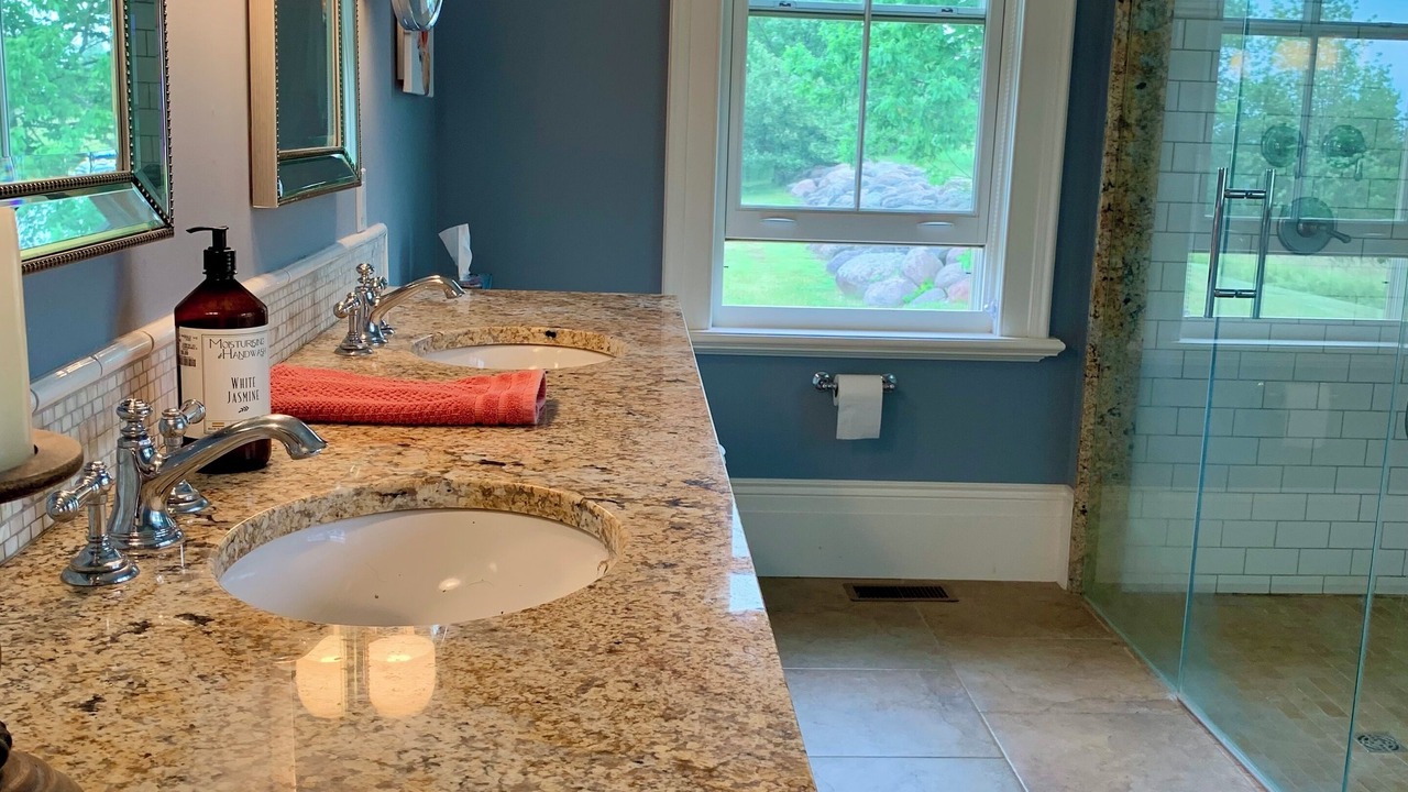 Photo of Bathroom in Roseneath