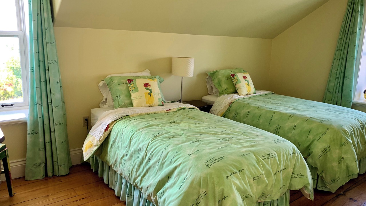 Photo of Bedroom in Roseneath