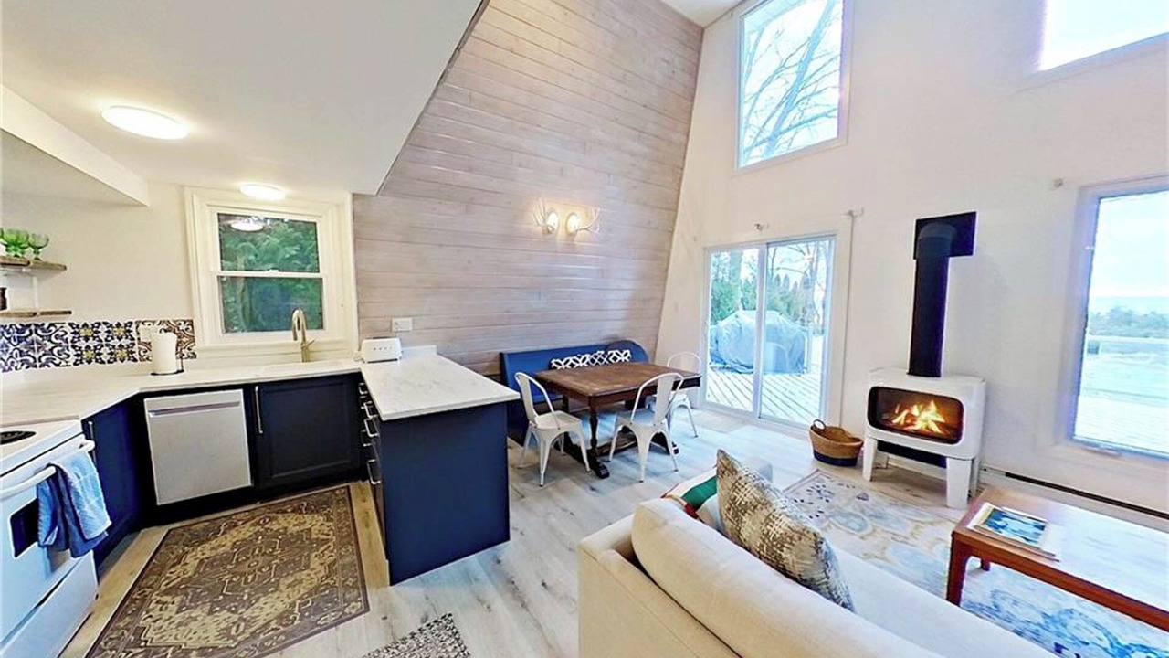 Photo of Livingroom in Bluewater