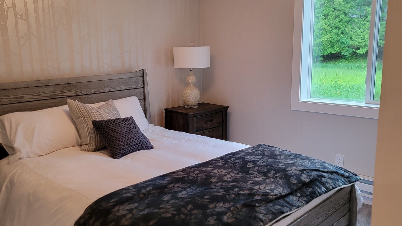 Photo of Bedroom in Longville
