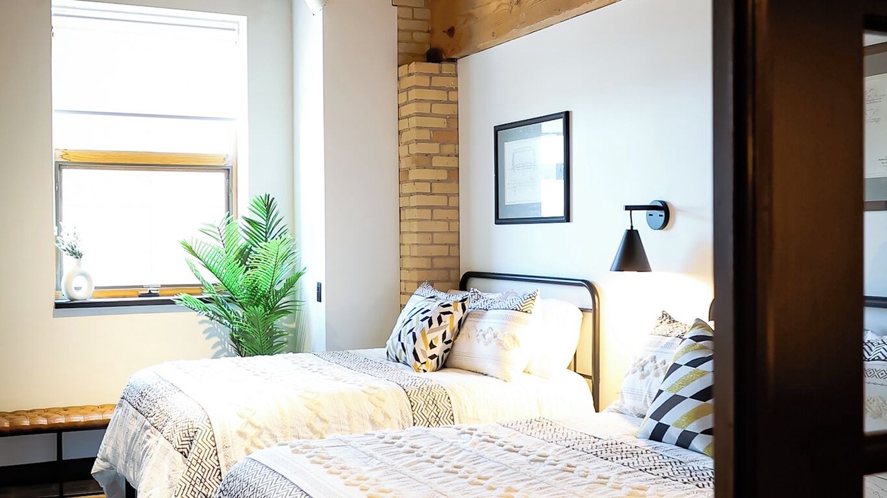 Photo of Bedroom in Canal Park