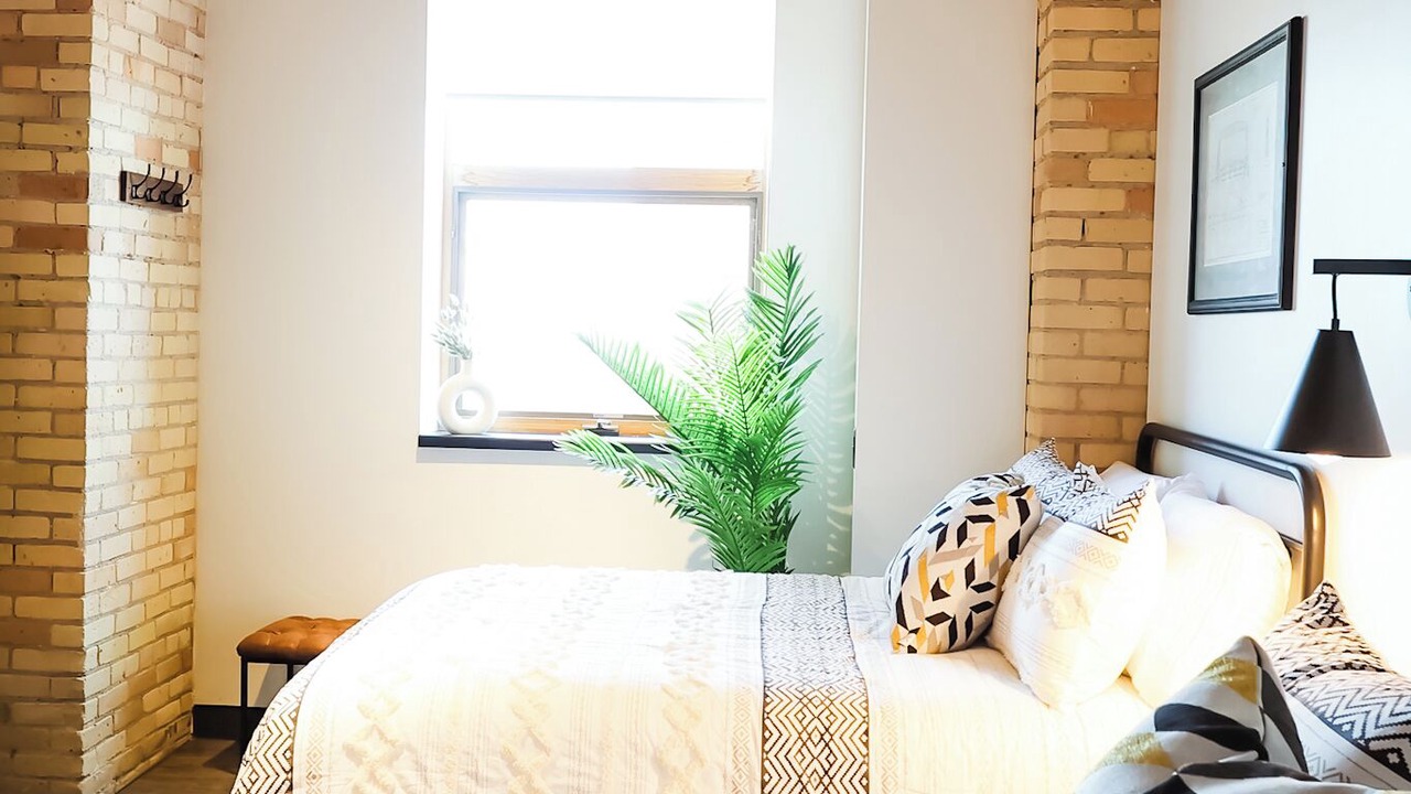 Photo of Bedroom in Canal Park