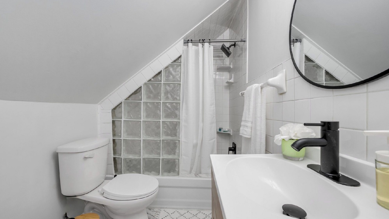 Photo of Bathroom in Grantham