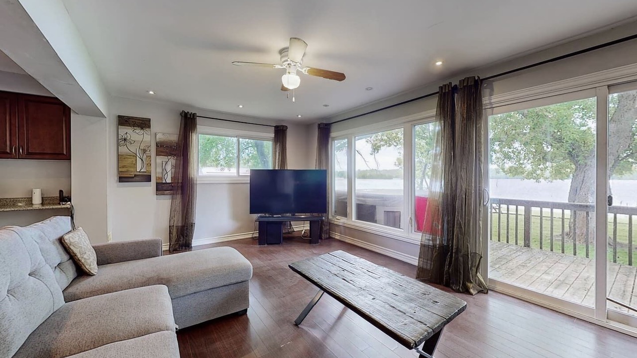 Photo of Livingroom in Kirkfield