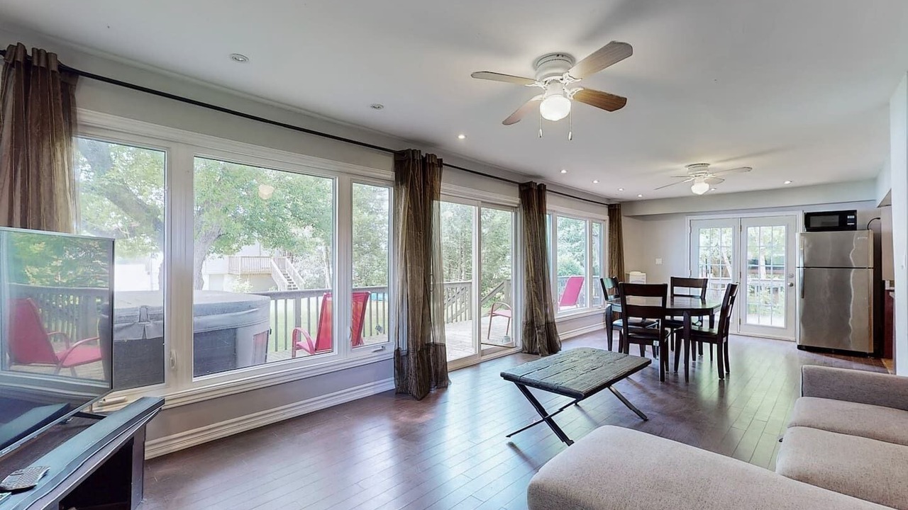 Photo of Livingroom in Kirkfield