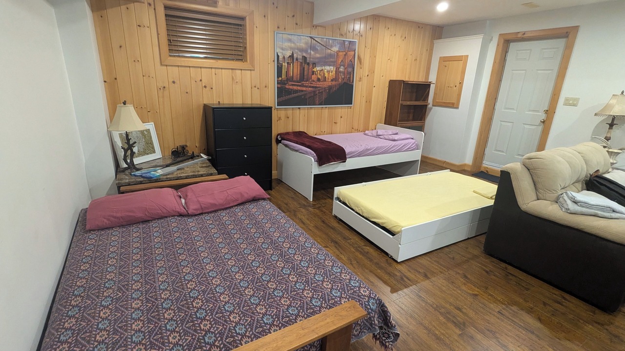 Photo of Bedroom in Wymbolwood Beach