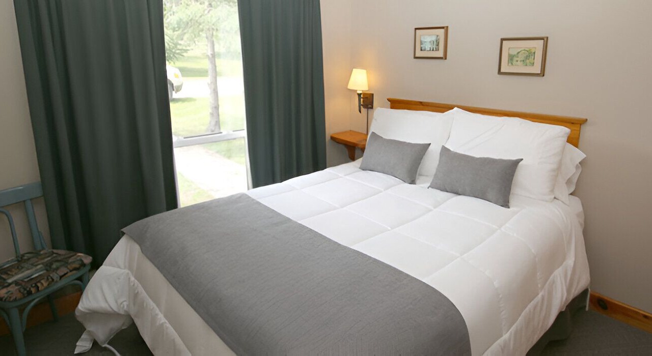 Photo of Bedroom in Otonabee-South Monaghan