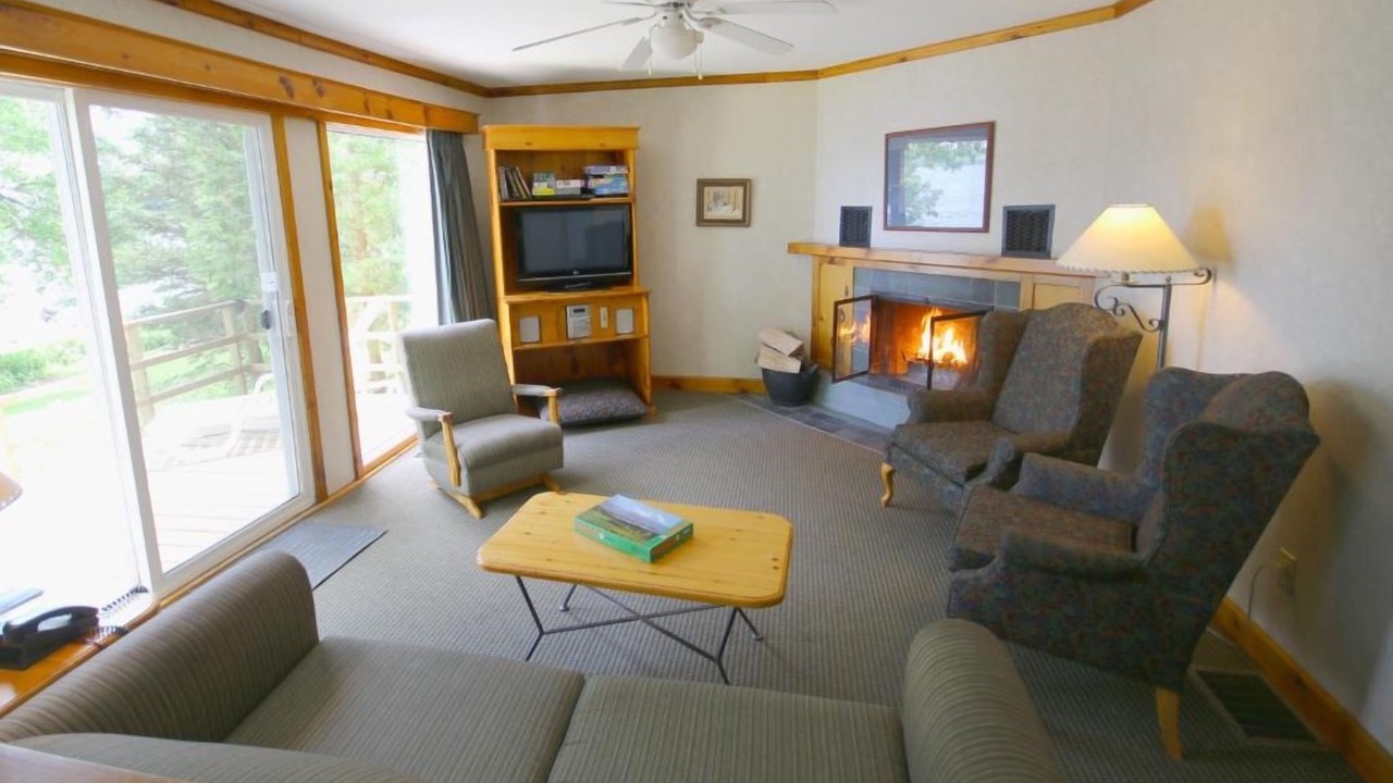 Photo of Livingroom in Otonabee-South Monaghan