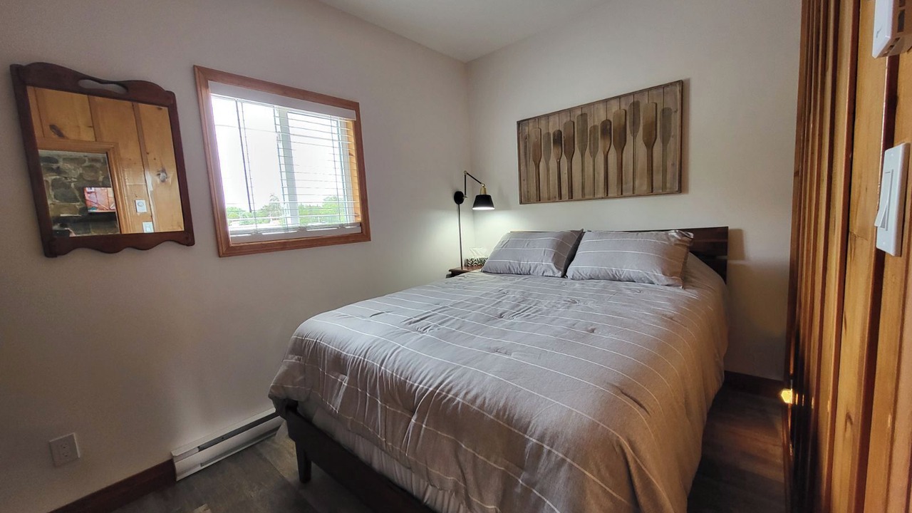 Photo of Bedroom in Port Loring