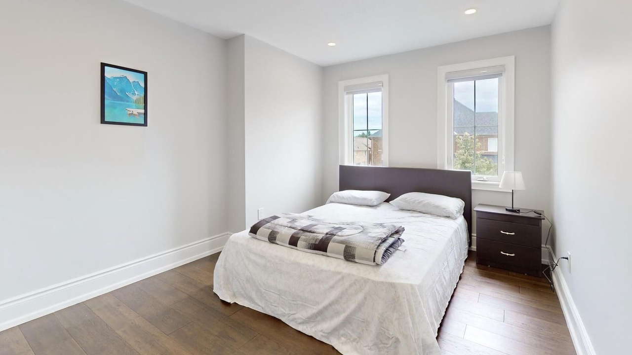 Photo of Bedroom in Ajax