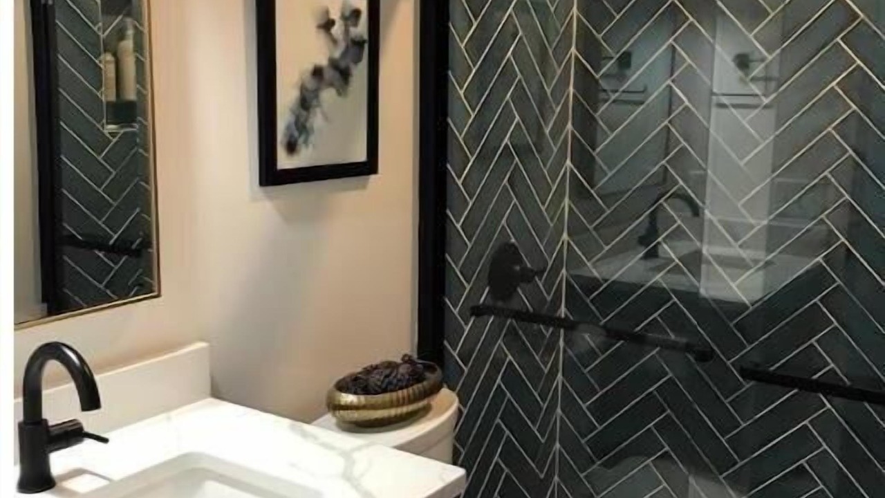Photo of Bathroom in Oak Grove