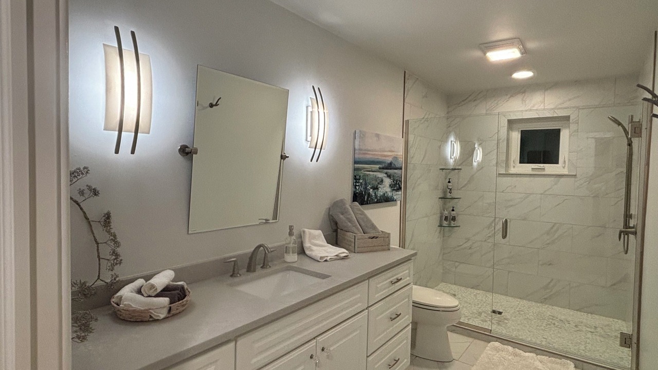 Photo of Bathroom in Brownsville