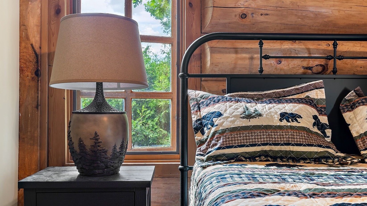 Photo of Bedroom in Lindstrom