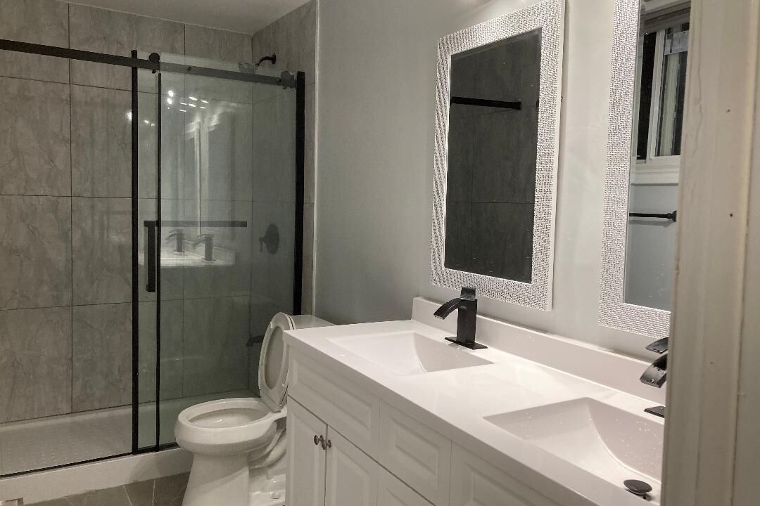 Photo of Bathroom in Lowertown