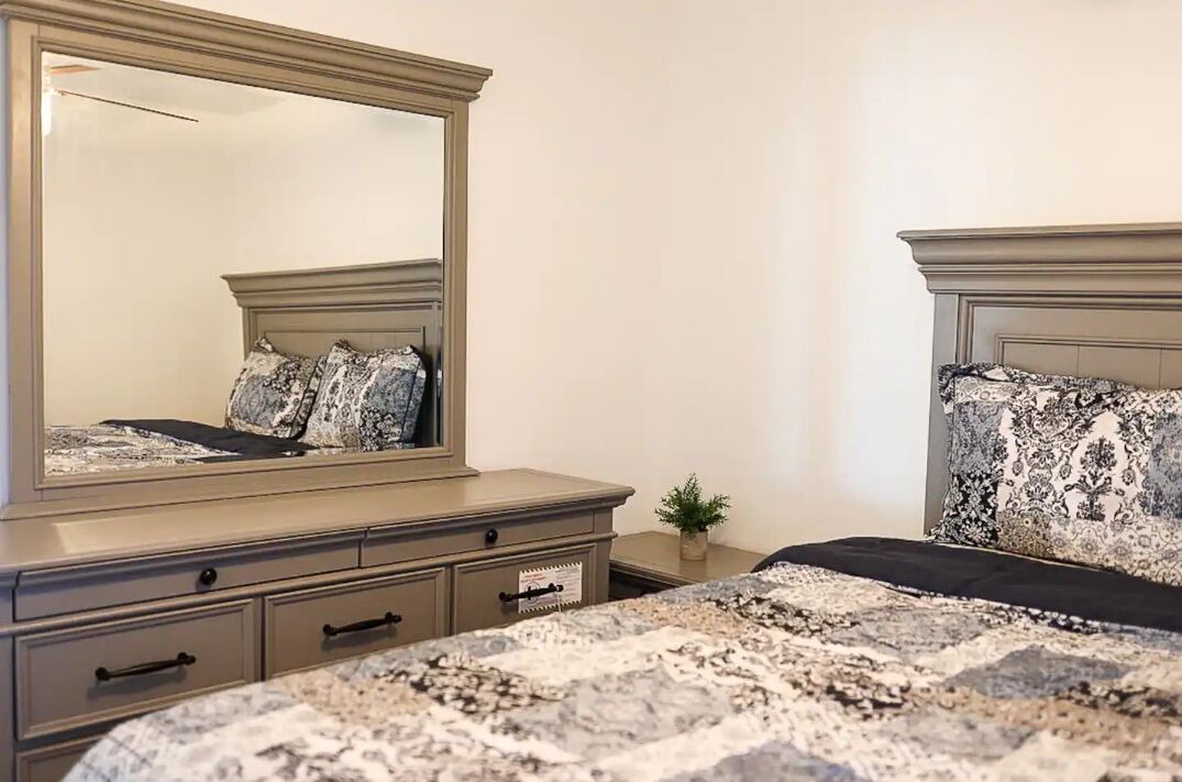 Photo of Bedroom in Grand Bend