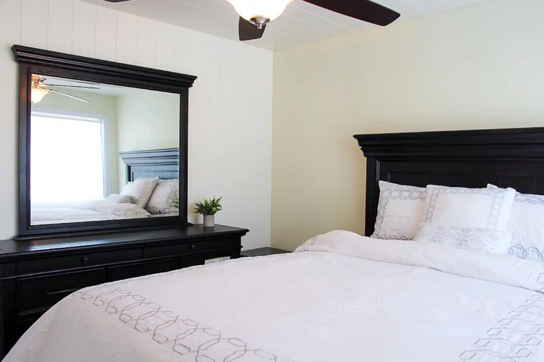 Photo of Bedroom in Grand Bend