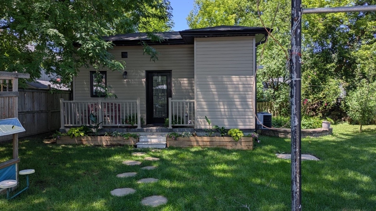 Photo of Outdoor in Brampton