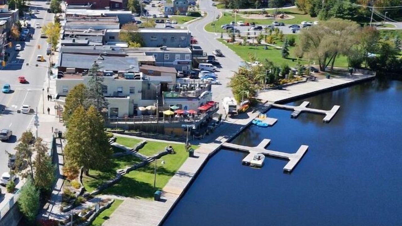 Photo of Outdoor in Lake of Bays