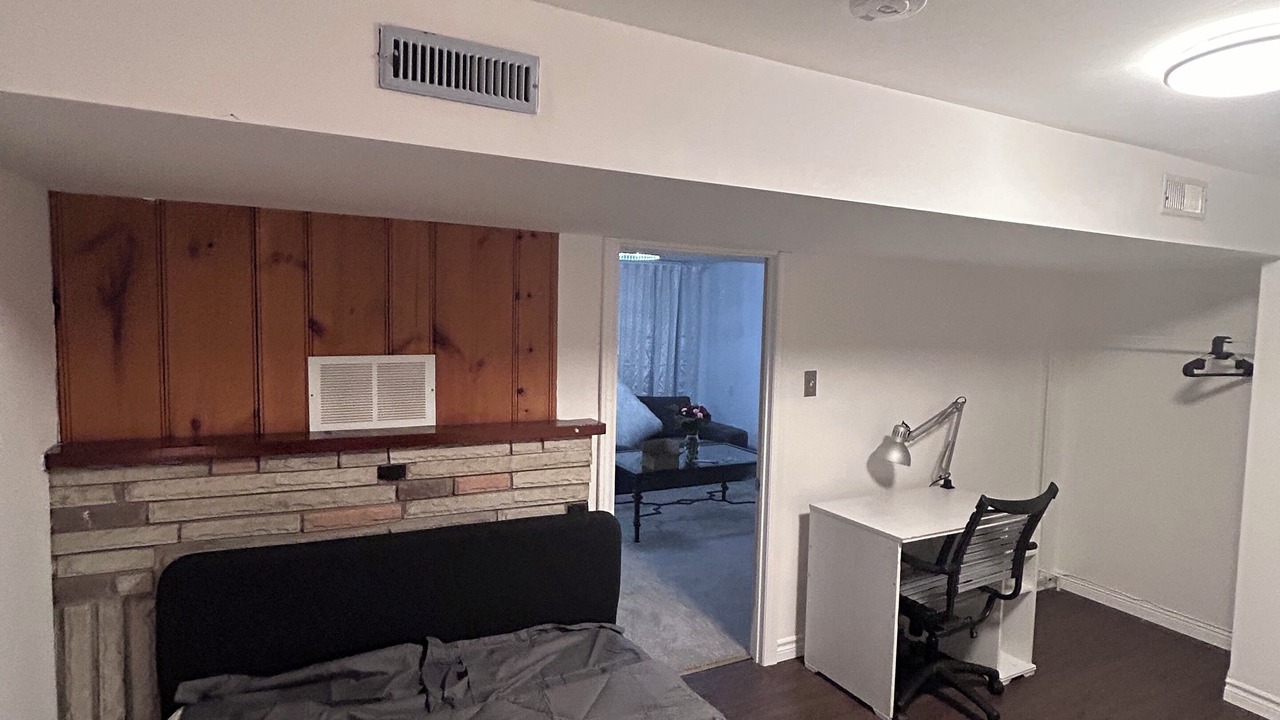 Photo of Bedroom in Richmond Hill