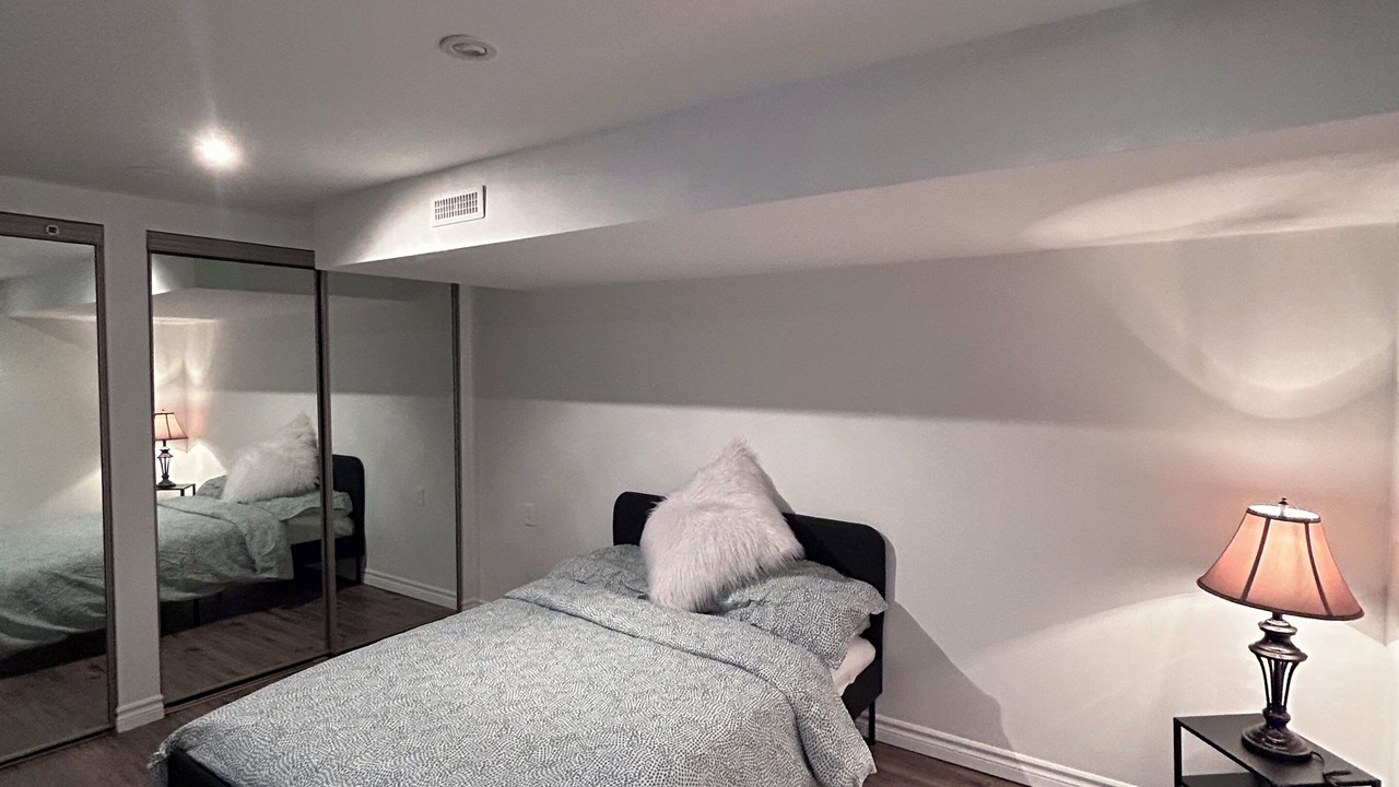 Photo of Bedroom in Richmond Hill