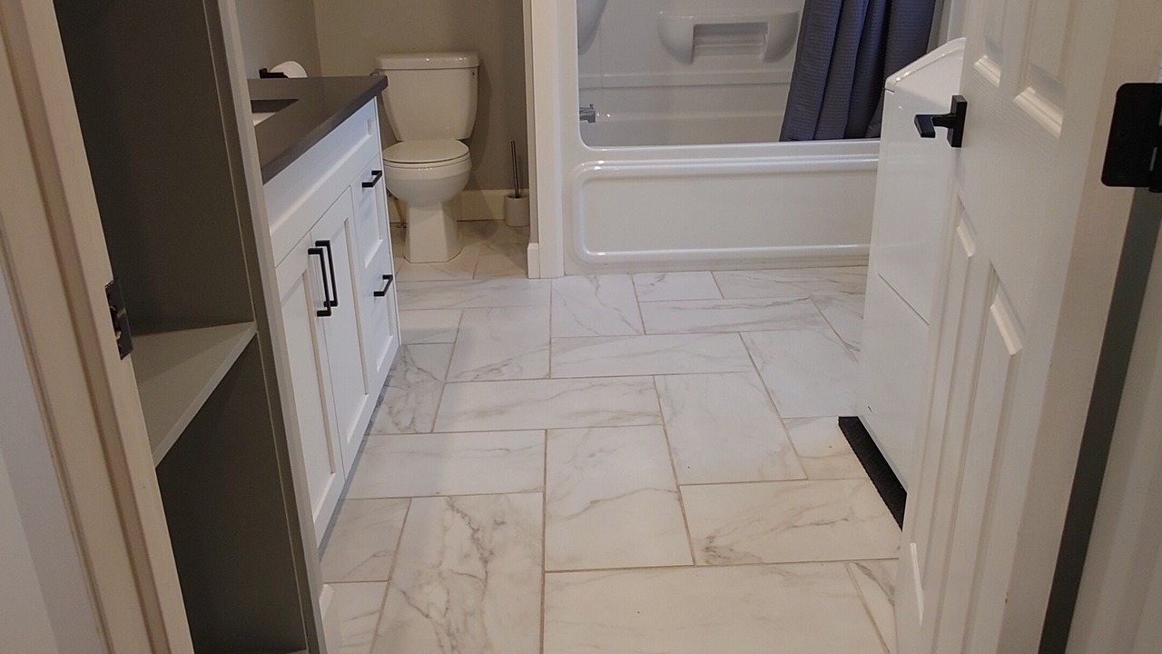 Photo of Bathroom in Arden