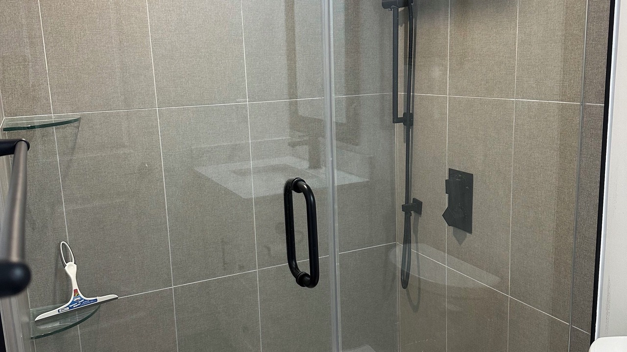 Photo of Bathroom in Niagara Falls