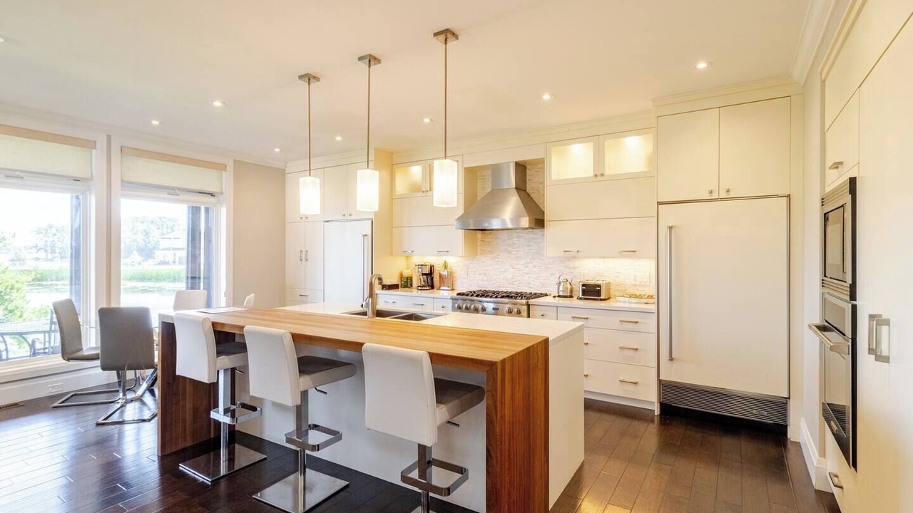 Photo of Kitchen in Port McNicoll