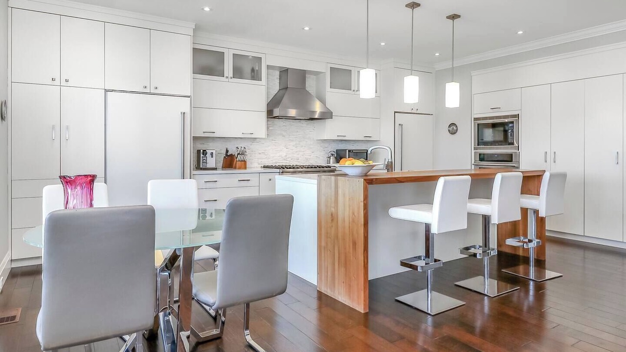 Photo of Kitchen in Port McNicoll