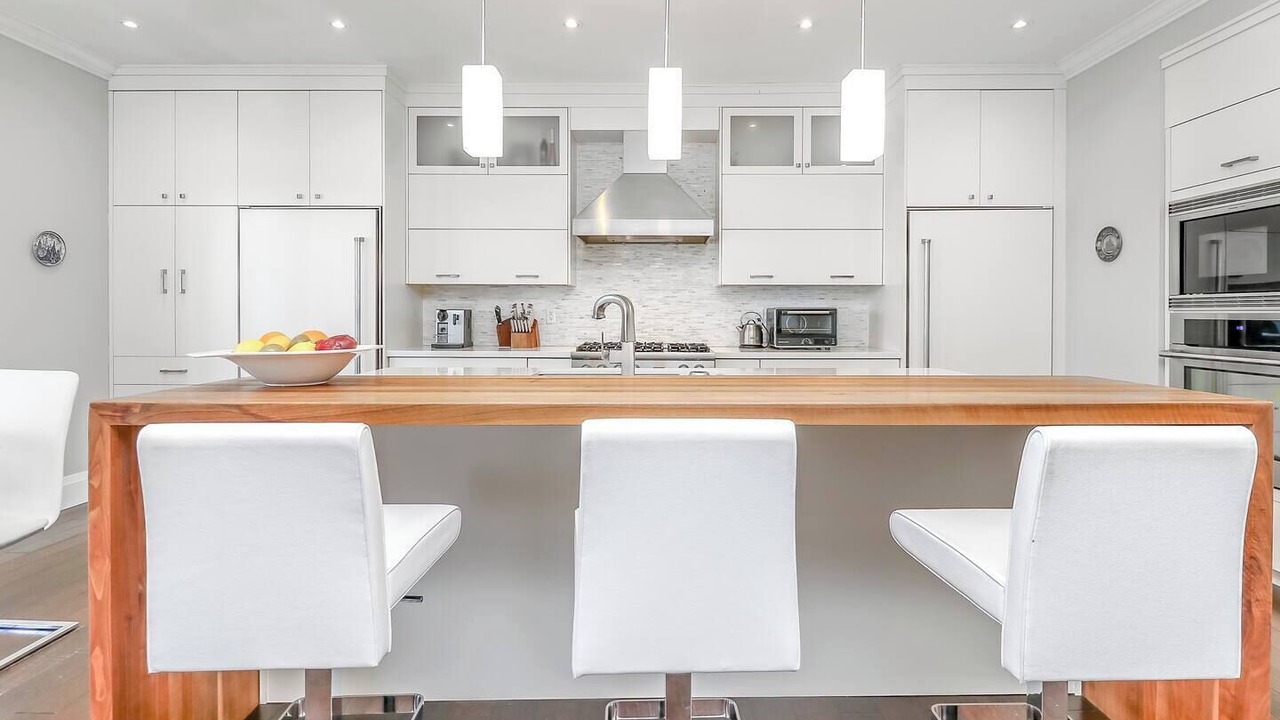 Photo of Kitchen in Port McNicoll