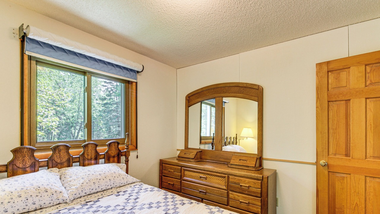 Photo of Bedroom in Duluth