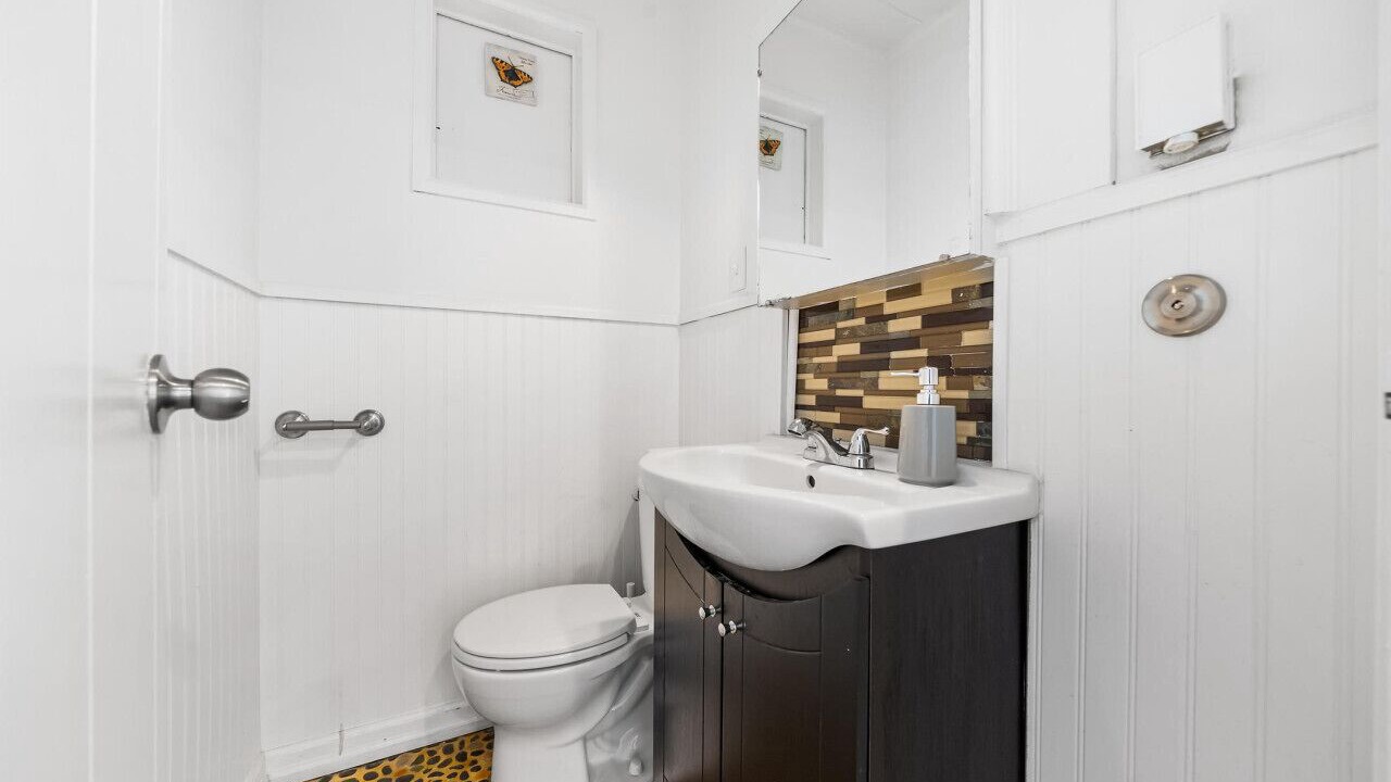 Photo of Bathroom in Ramara