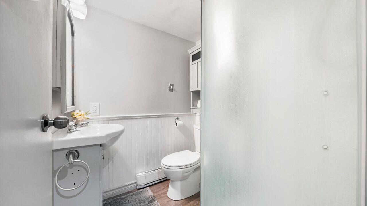 Photo of Bathroom in Ramara